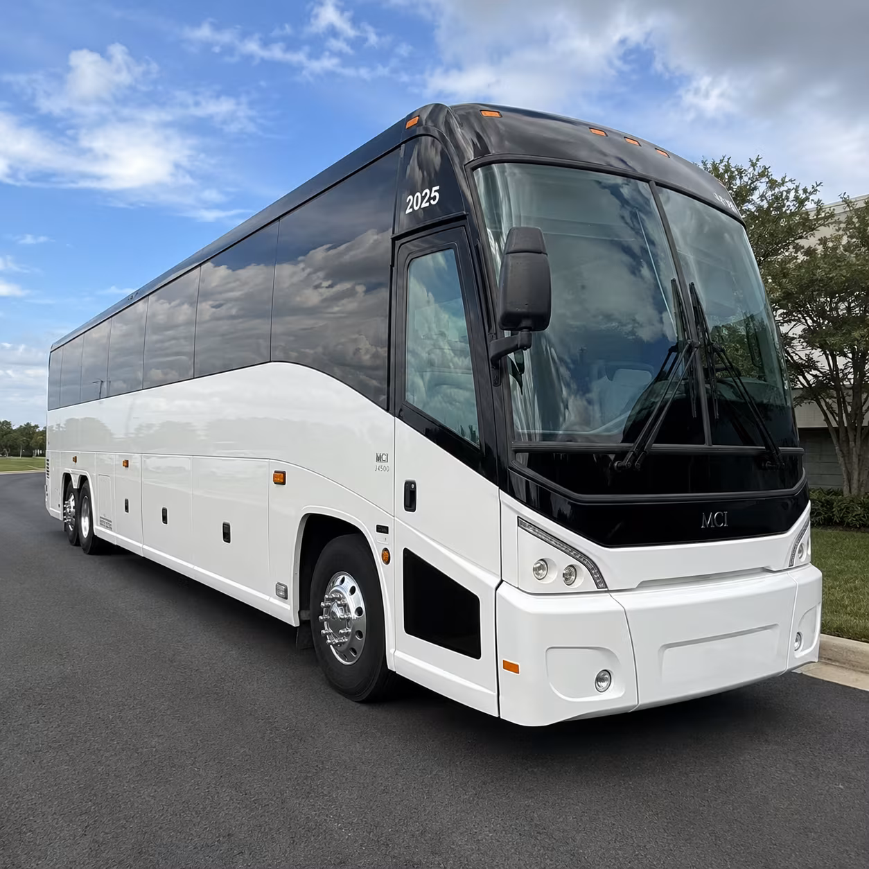 employee shuttle service along manteca s distribution and logistics corridors