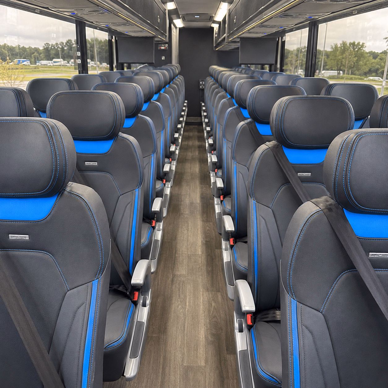 school bus rentals to the california state railroad museum and sacramento landmarks